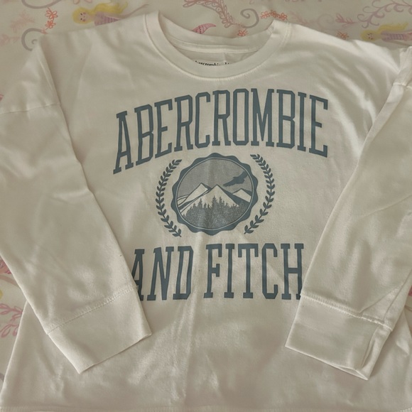 Abercrombie Kids Bundle - Picture 2 of 5